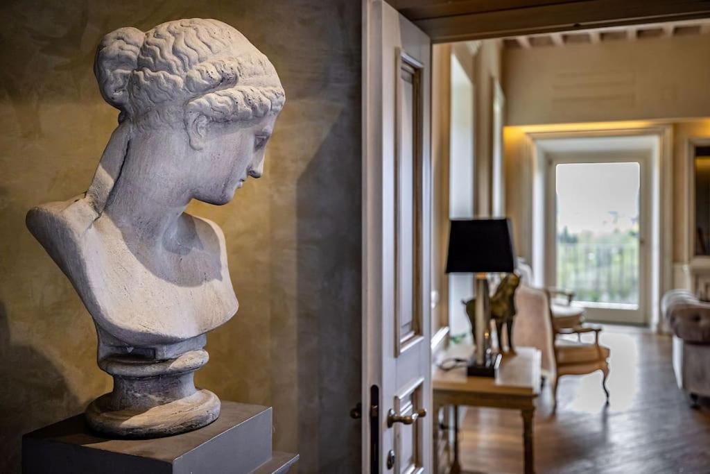 Luxury Villa Tolomei Gucci With Spa San Jacopo al Girone Exteriör bild